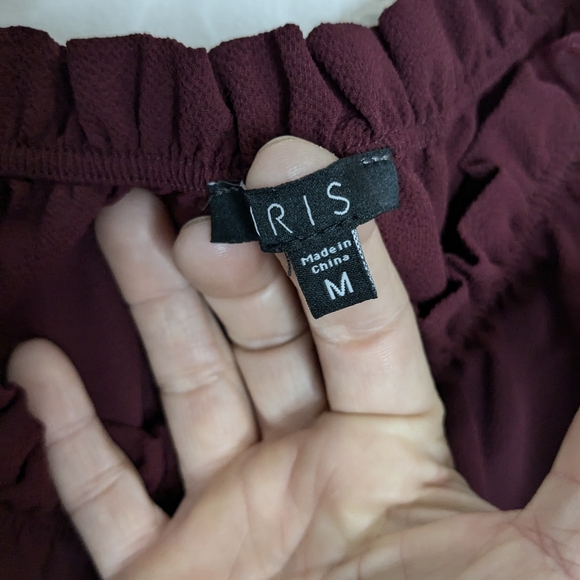 Iris Medium Burgundy Sheer Floral Lace Sleeve Off the Shoulder Flowy Top Blouse - Picture 4 of 9